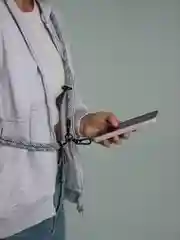 Шнурок на шею для телефона и ключей