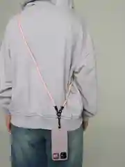 Шнурок на шею для телефона и ключей