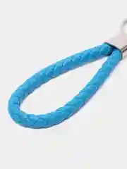 Голубой брелок для ключей плетеный