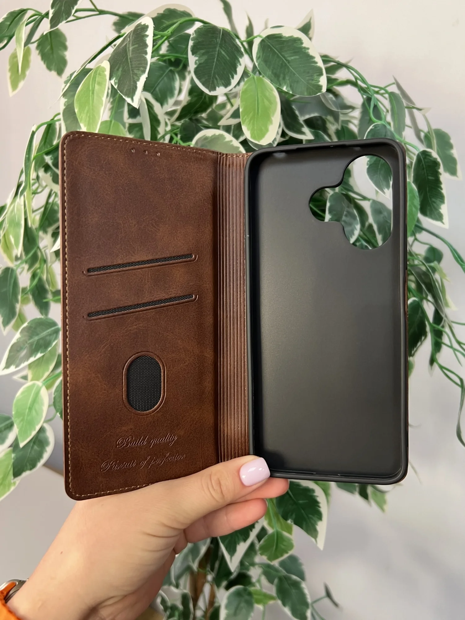 Тёмно-коричневый чехол книжка elitcase для Xiaomi Redmi 13 4G и Poco M6 4G / Редми 13 4G и Поко М6 4G