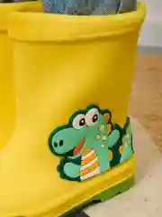 Желтый сапоги детские резиновые DINO BOOTS