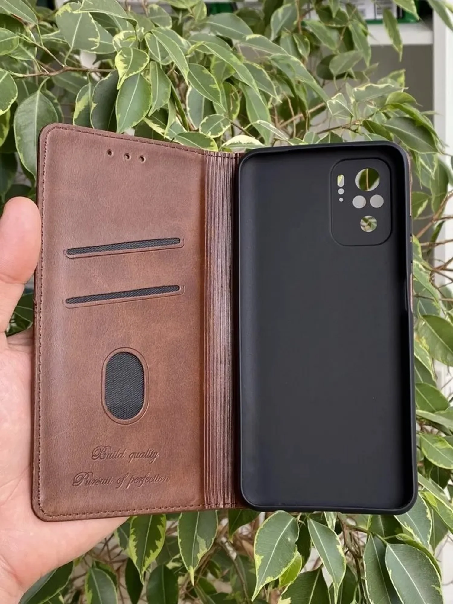 Тёмно-коричневый чехол книжка elitcase для Xiaomi Poco M5s и Redmi Note 10 4G и Redmi Note 10S