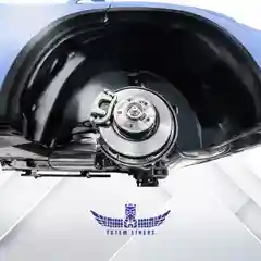 Белый подкрылок для LADA Largus, 2012-2019 / Лада Ларгус