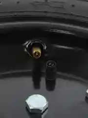 Колесо для мотоблока 4,00-10W "Елочка" под 4 отверстия (камера+покрышка+диск ЧЕРНЫЙ)
