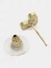 Серьги женские / сердце с красными камнями / гвоздики