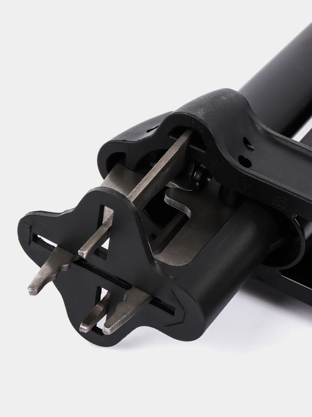 Корнеудалитель FISKARS Xact, 1020126