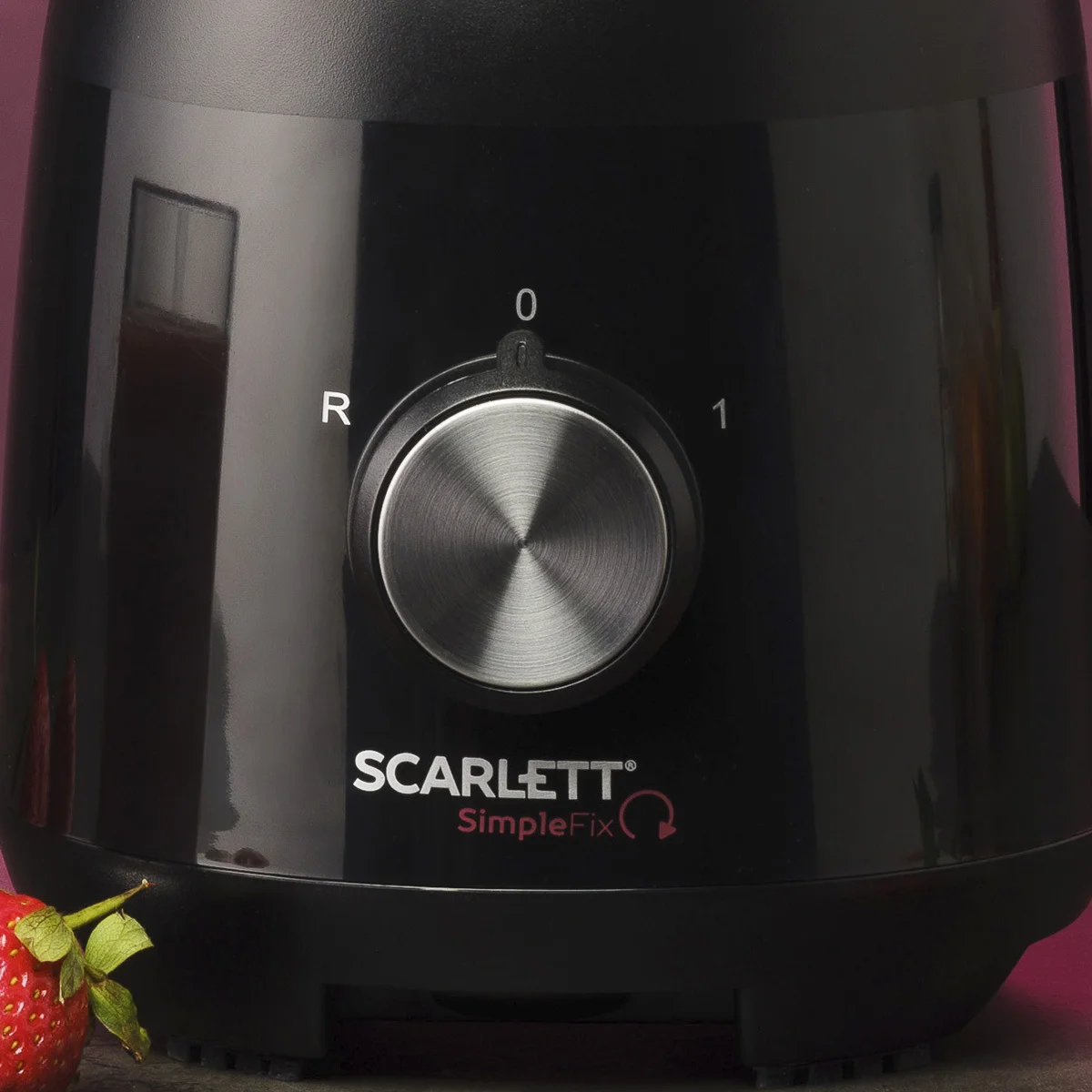 Черный соковыжималка шнековая электрическая Scarlett SC-JE50S54, черный, 150 Вт