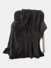 Угольный плед 200х220 Шахматы 260г GALTEX
