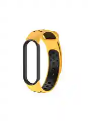 Желтый ремешок для Xiaomi Mi Band 5 / 6 / 7 cиликоновый спортивный (Сяоми ми бенд))