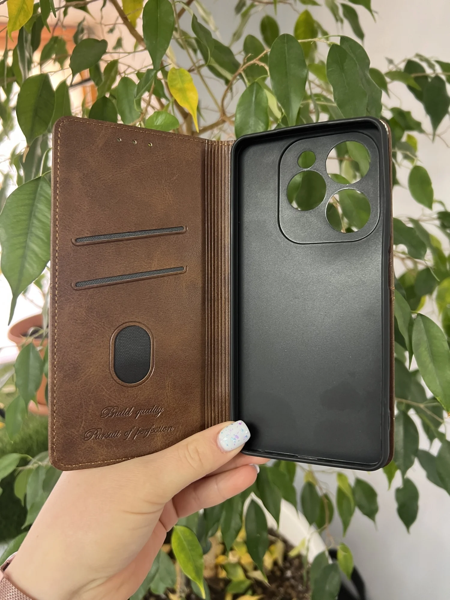 Тёмно-коричневый чехол книжка elitcase для Tecno Spark 20 Pro / Техно Спарк 20 Про