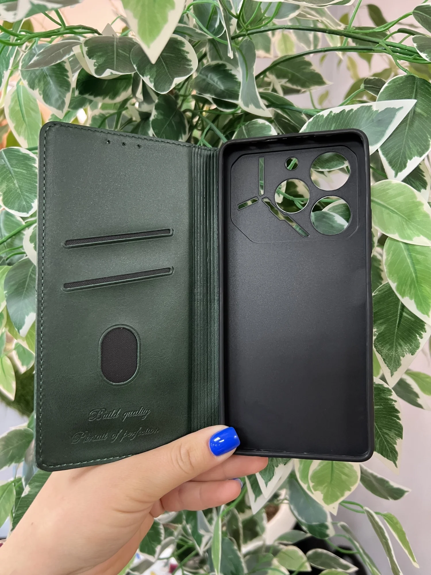 Красный чехол книжка elitcase для Tecno Pova 6 и Pova 6 Pro / Техно Пова 6 и Пова 6 Про