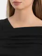 Черный лонгслив, кофточка женская с открытыми плечами