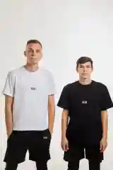 Черный мужская футболка "Алга"