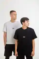 Черный мужская футболка "Алга"