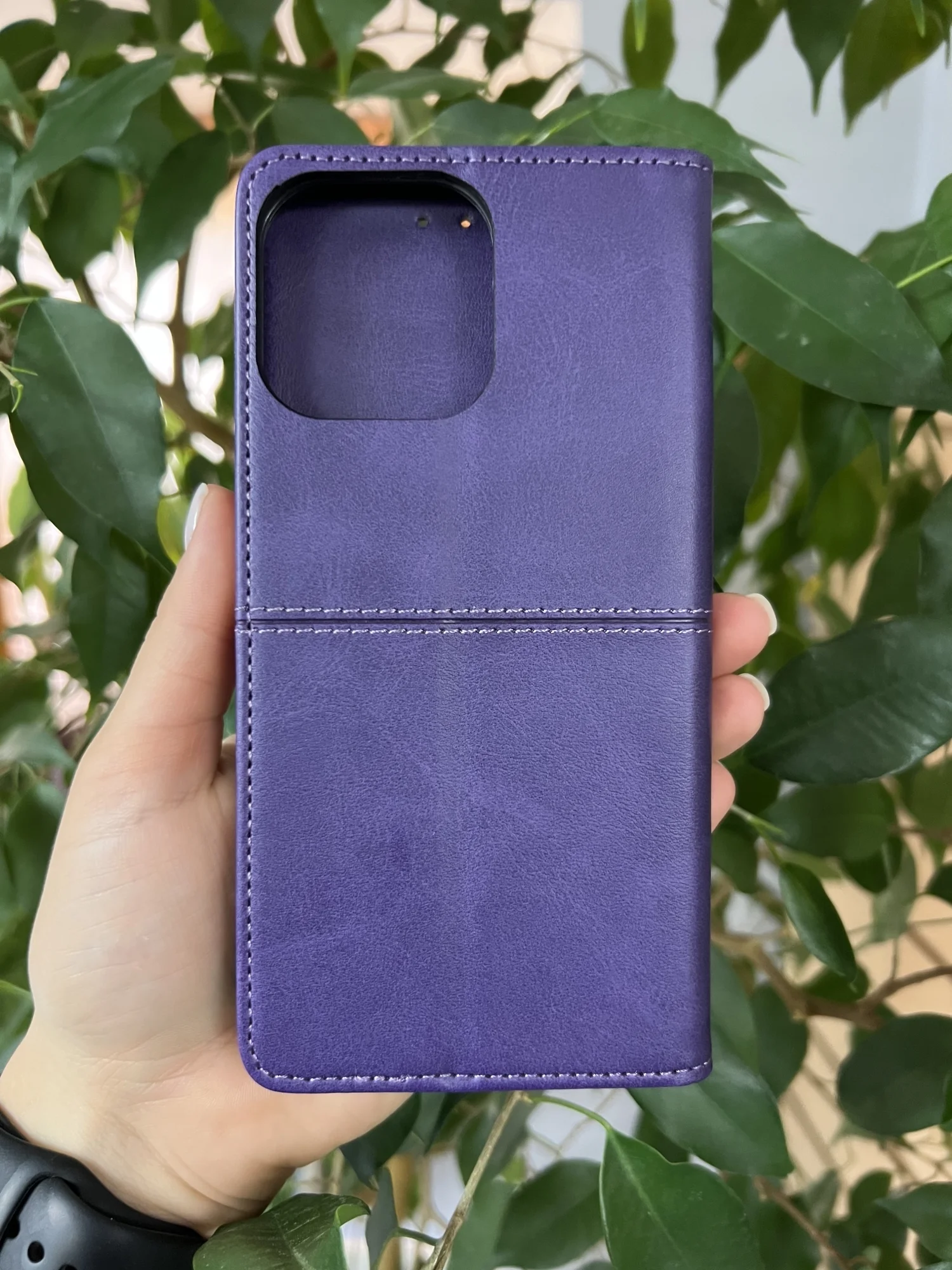 Фиолетовый чехол книжка elitcase для Apple iPhone 15 Pro Max / Айфон 15 Про Макс