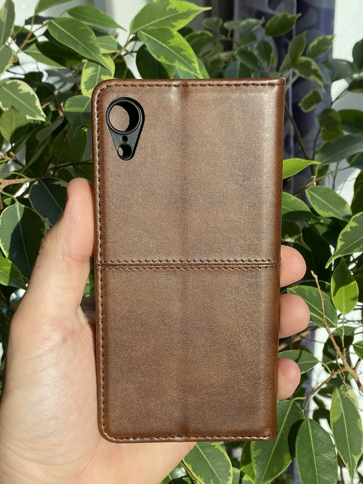 Тёмно-коричневый чехол книжка elitcase для Apple iPhone XR / Айфон ХР