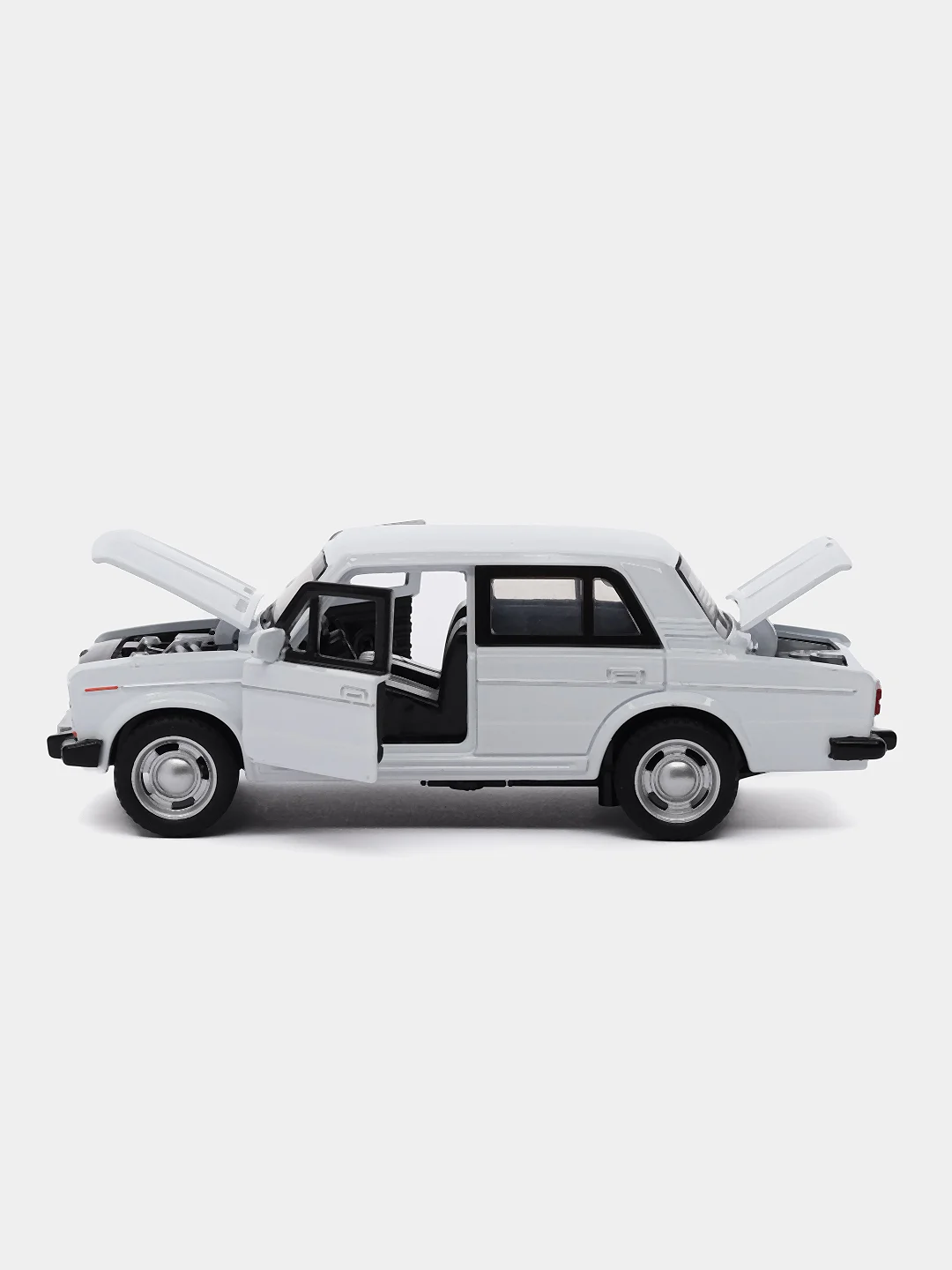 Белый металличсекая модель Класика Шестерка Семерка 1:32 Diecast replica