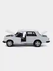 Белый металличсекая модель Класика Шестерка Семерка 1:32 Diecast replica