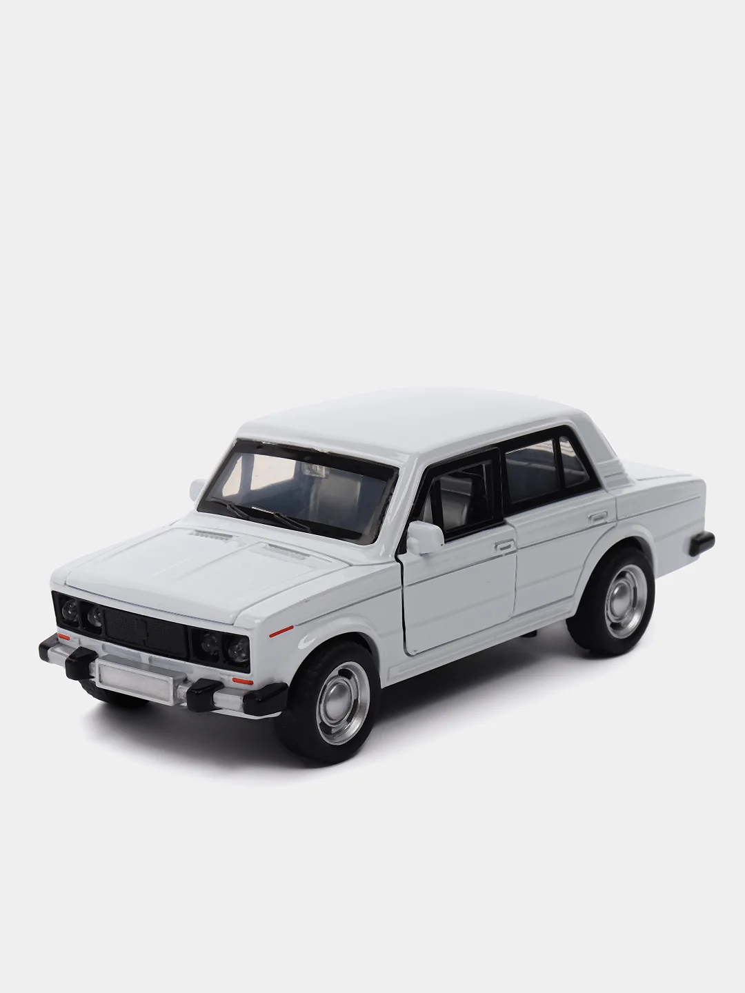 Белый металличсекая модель Класика Шестерка Семерка 1:32 Diecast replica