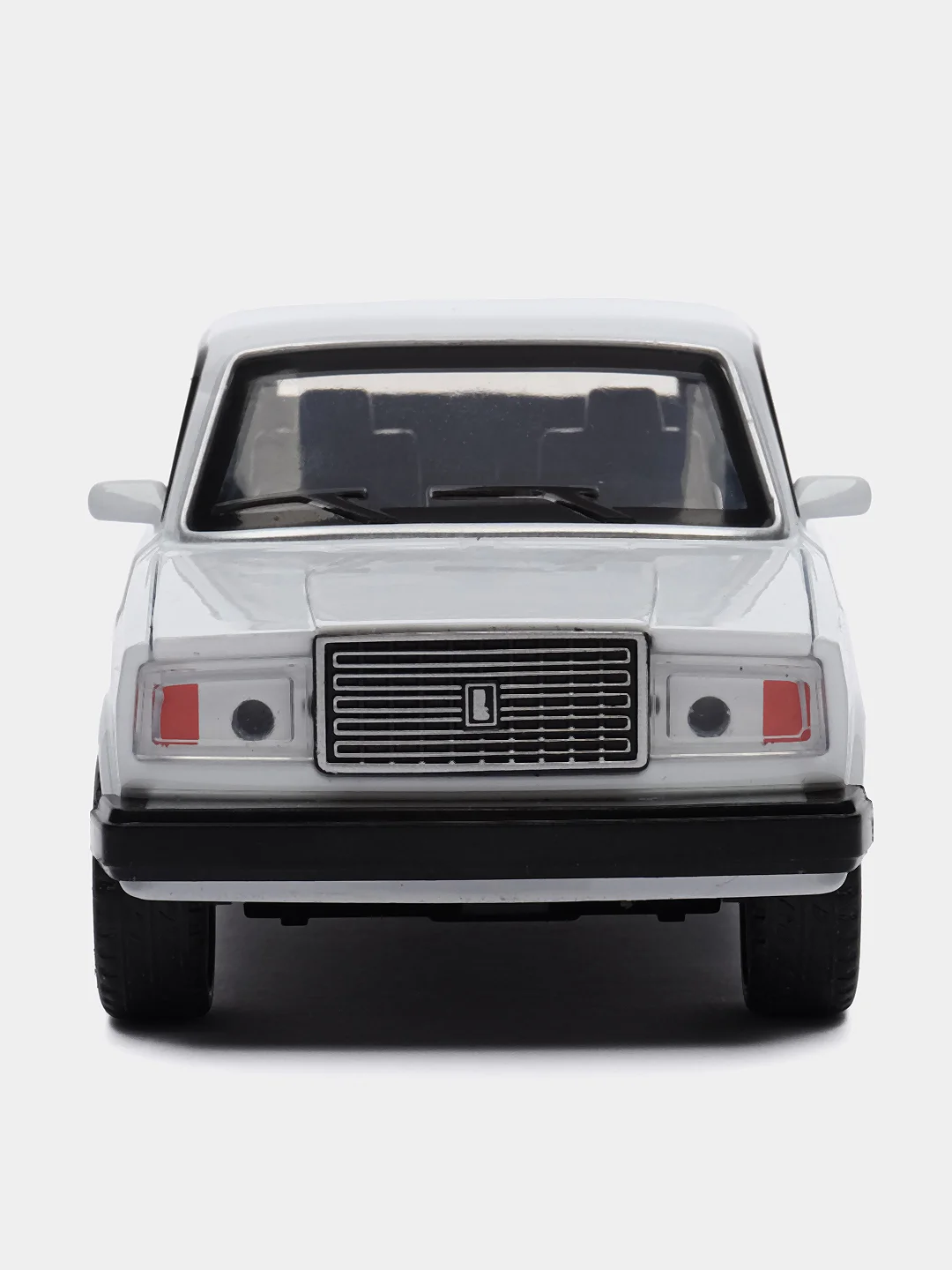 Кремовый металличсекая модель Класика Шестерка Семерка 1:32 Diecast replica