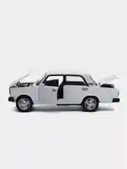 Кремовый металличсекая модель Класика Шестерка Семерка 1:32 Diecast replica