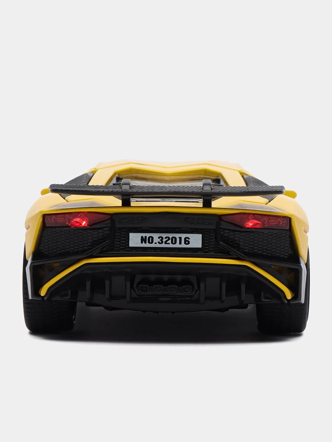Желтый металлическая модель Lamborghini Aventodor MiniAuto 1:32  32126