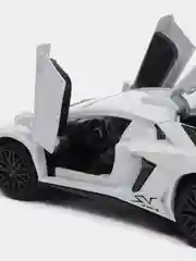 Белый металлическая модель Lamborghini Aventodor MiniAuto 1:32  32126