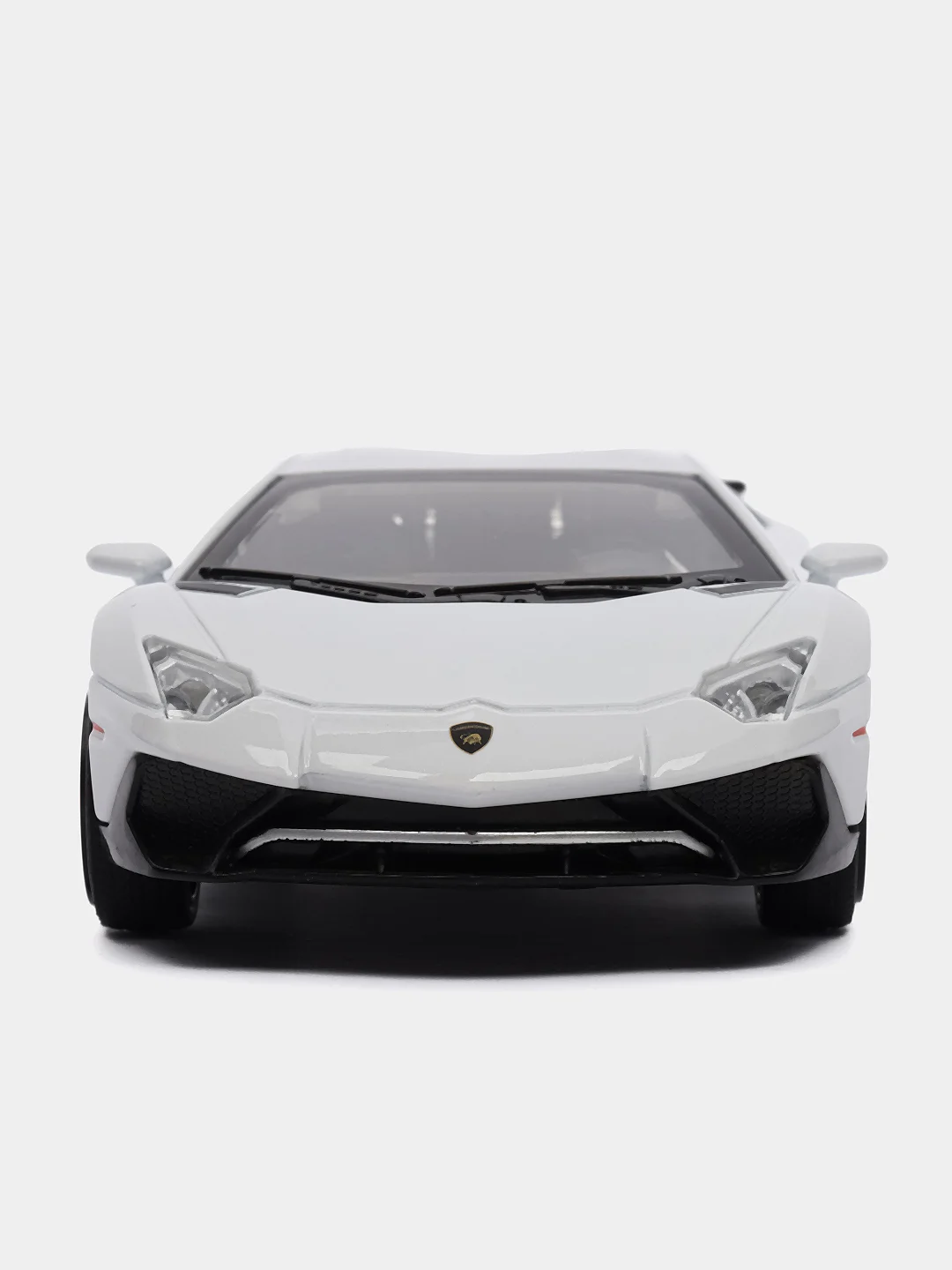 Белый металлическая модель Lamborghini Aventodor MiniAuto 1:32  32126