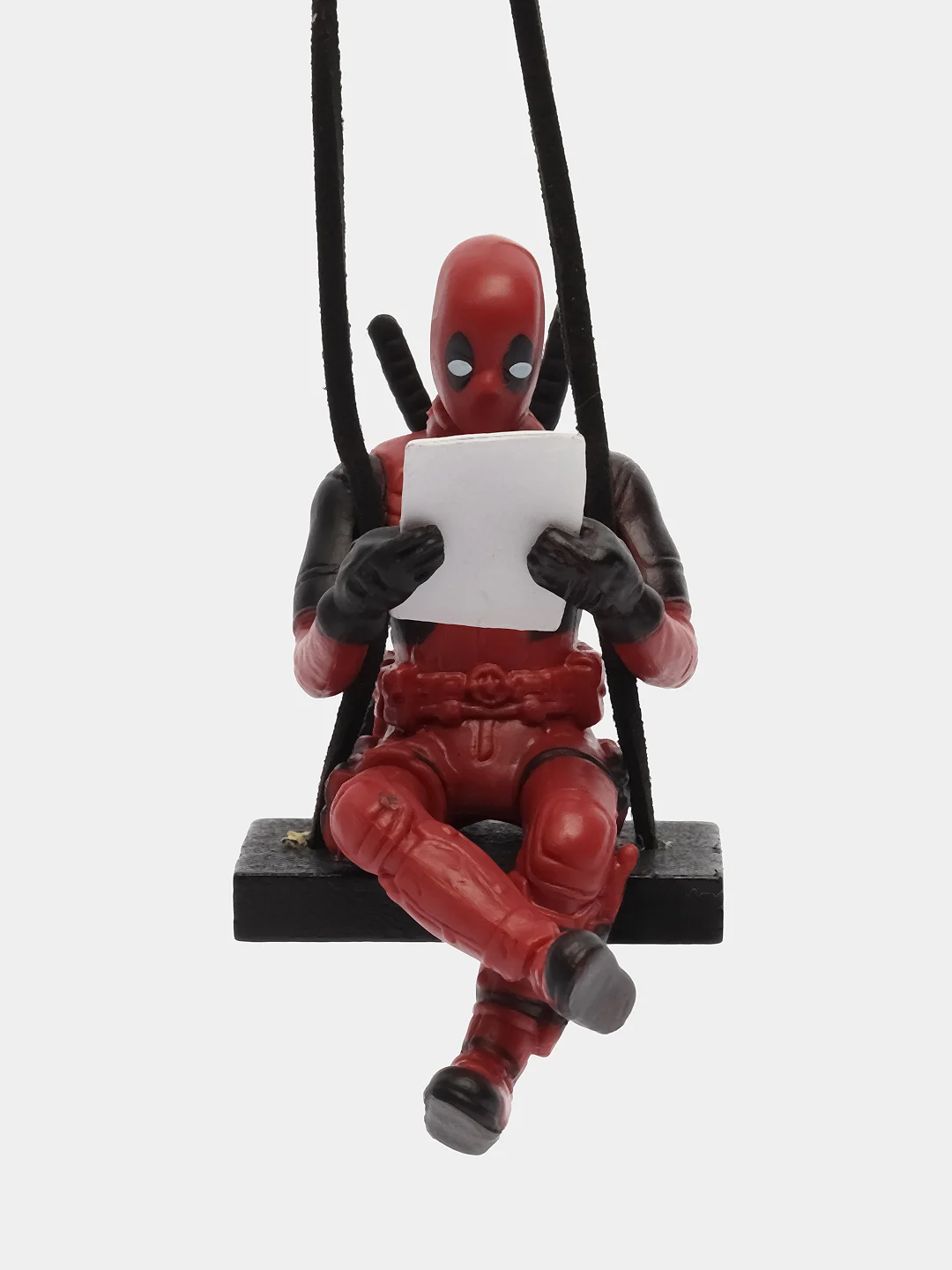 Игрушка на зеркало ДЭДПУЛ. Подвеска в машину DEADPOOL