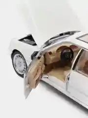 Белый масштабная металлическая модель авто 1:24 MERCEDES-BENZ W140