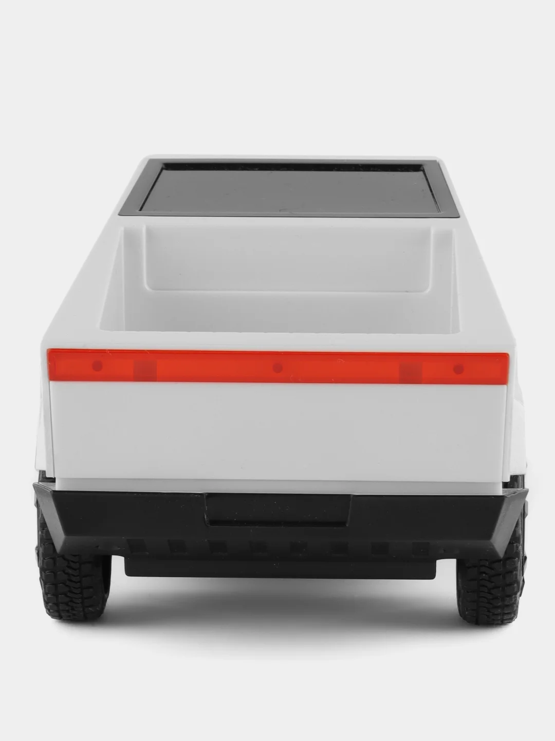Белый радиоуправляемая машинка Cybertruck Tesla, на пульте управления 1:18 (кибертрак, тесла)
