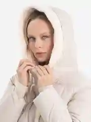 Бежевый куртка женская, куртка демисезонная, куртка еврозима, укороченная