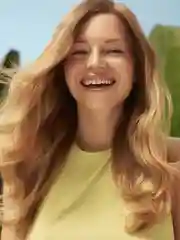 AVON Шампунь-кондиционер для волос 2 в 1 "Роскошное увлажнение", 700 мл