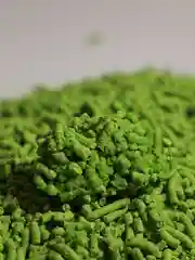 Зеленый наполнитель для кошачьего туалета, комкующийся 5 кг