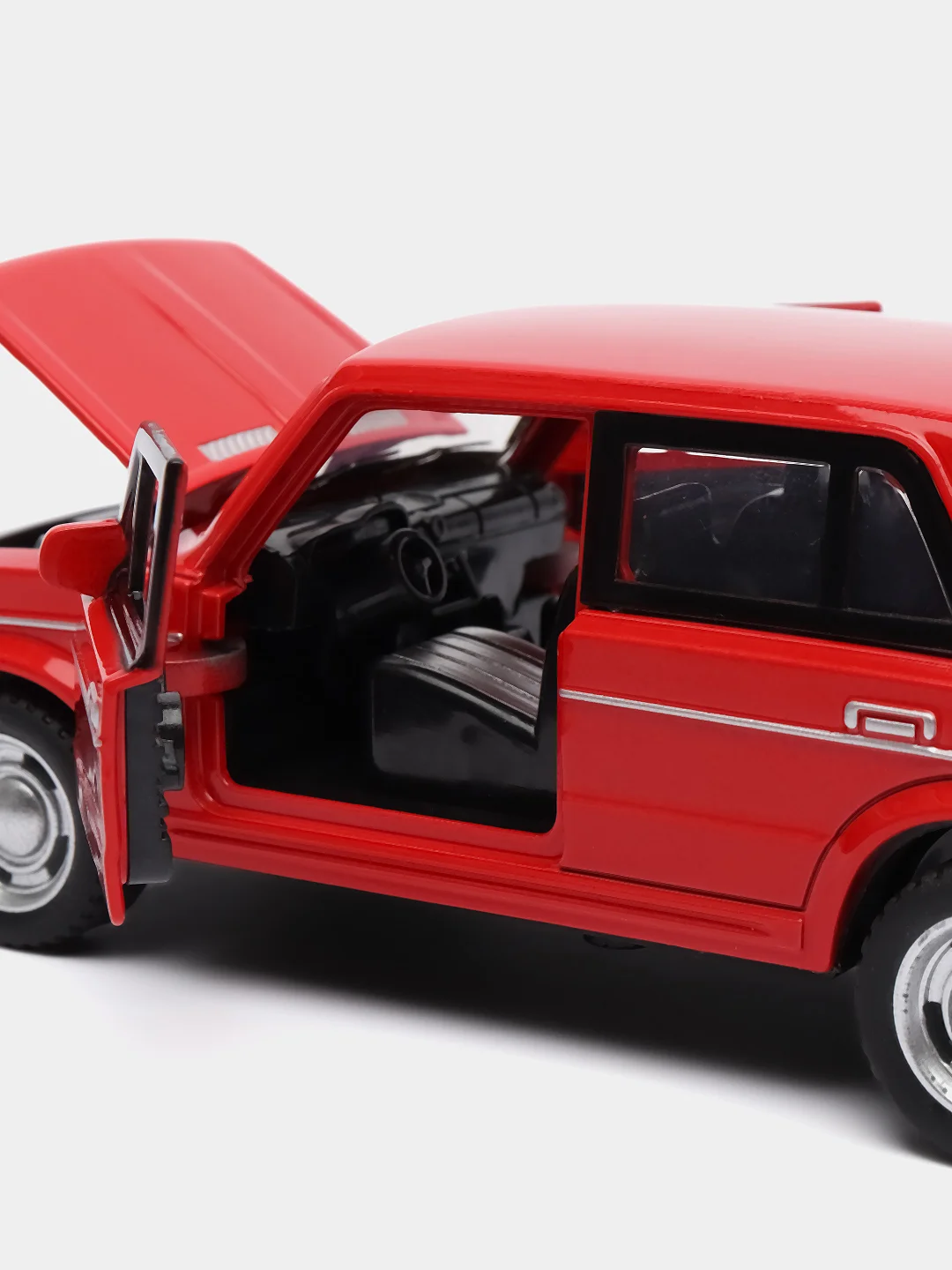 Красный металличсекая модель Класика Шестерка Семерка 1:32 Diecast replica