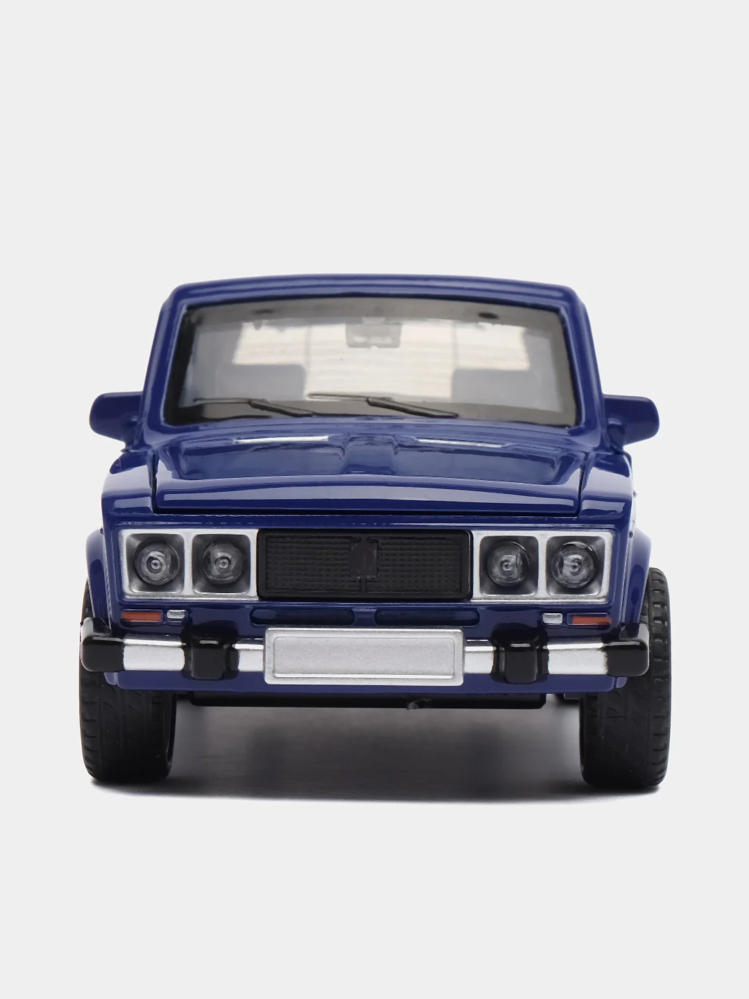Синий металличсекая модель Класика Шестерка Семерка 1:32 Diecast replica