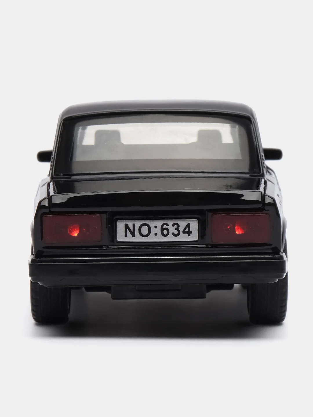 Угольный металличсекая модель Класика Шестерка Семерка 1:32 Diecast replica