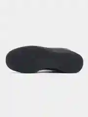 Черный кроссовки мужские черные