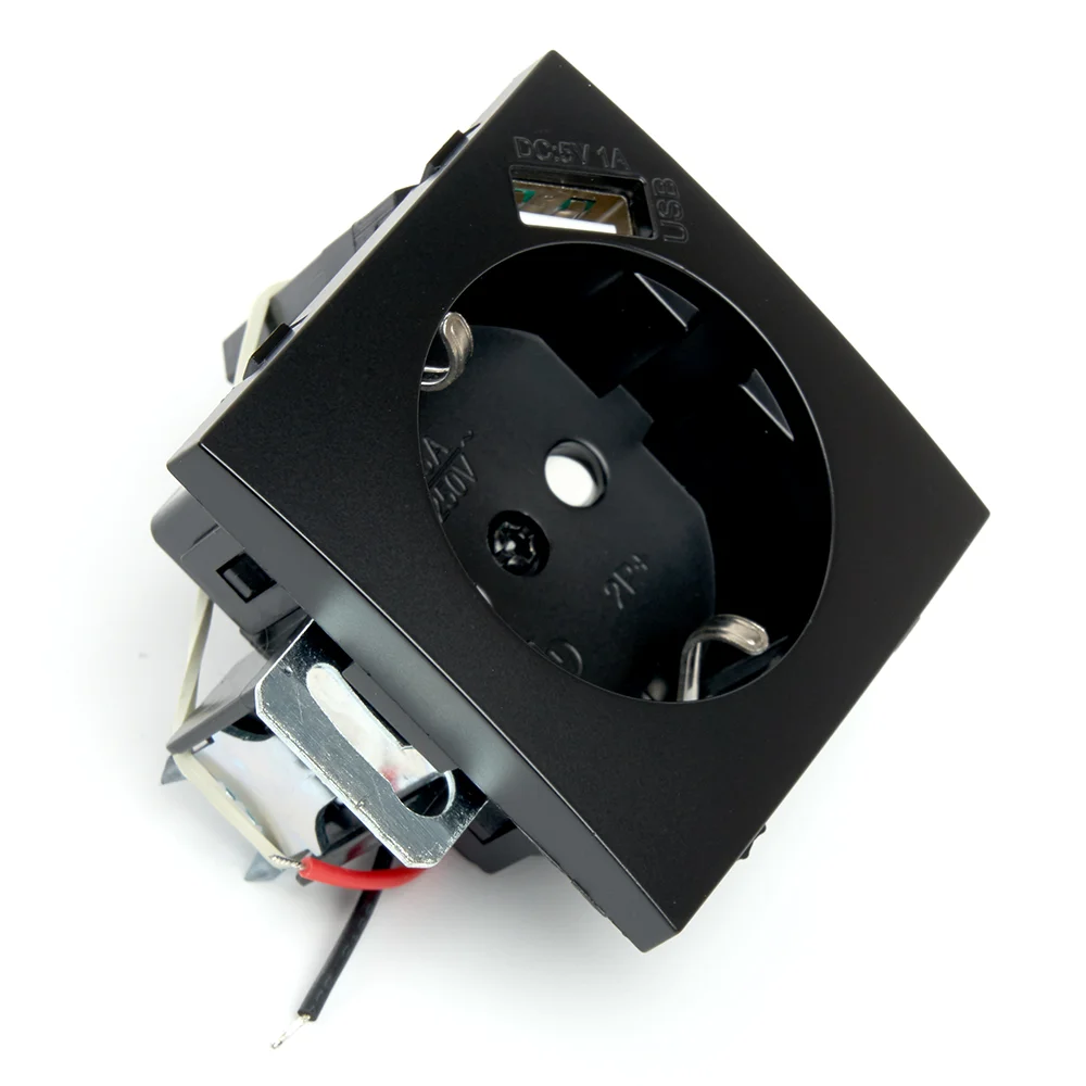 Розетка Stekker PST16-9111-03, 1-местная (механизм) с USB, черная