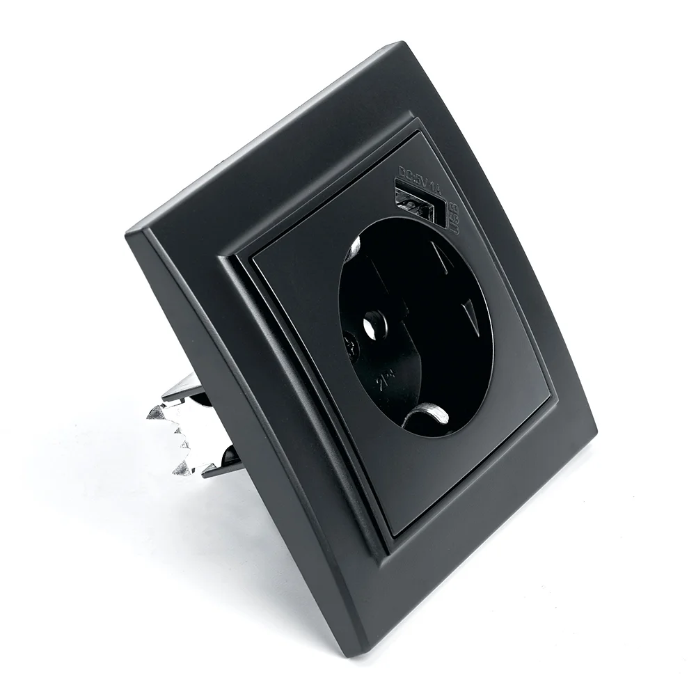 Розетка 1-местная Stekker, PST16-9011-03, с защитной шторкой и с USB, черный