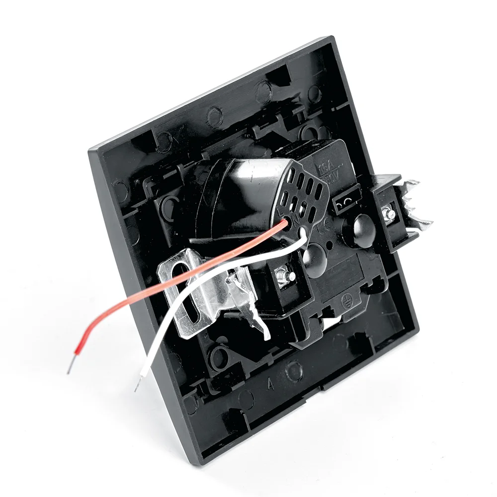 Розетка 1-местная Stekker, PST16-9011-03, с защитной шторкой и с USB, черный