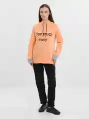 Коралловый женский костюм