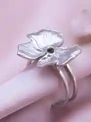 Женское кольцо из стали