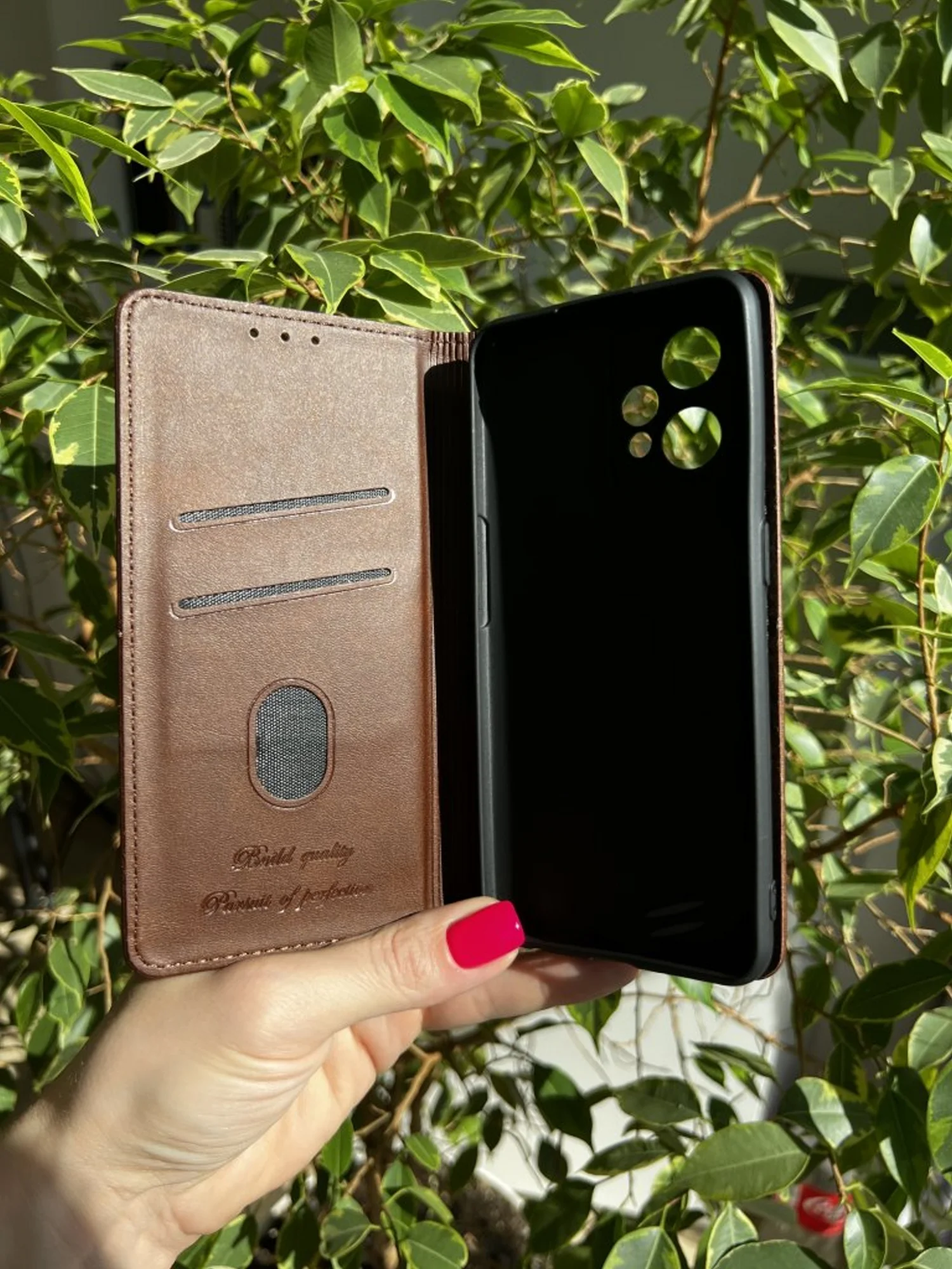 Тёмно-коричневый чехол книжка elitcase для Realme 9 Pro Plus и Realme 9 4G / Реалми 9 Про + Реалми 9 4G