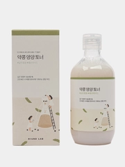 Питательный тонер с соей Round Lab Soybean Nourishing Toner, 300 мл