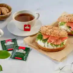 Чай "Ahmad Tea" черный Английский завтрак,  пакетики с ярлычками 100 х 2 г