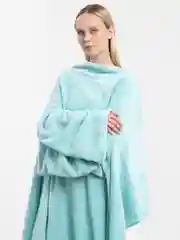 Голубой плед с рукавами женский Totmart плюшевый 150*200 см, мягкий пушистый плед-одеяло