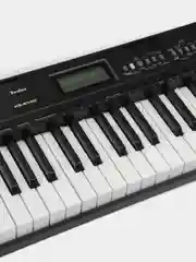 Синтезатор TESLER KB-6140 BLACK