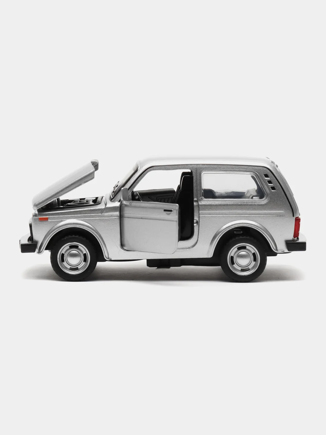 Серебряный lada 2121 Нива 1:32 A4069
