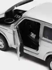 Серебряный lada 2121 Нива 1:32 A4069